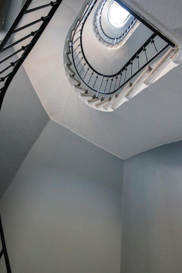 La Montgolfiere, T2 Hypercentre Chic Et Cosy, Wifi Par Sovalfi Apartman Saint-Etienne  Kültér fotó
