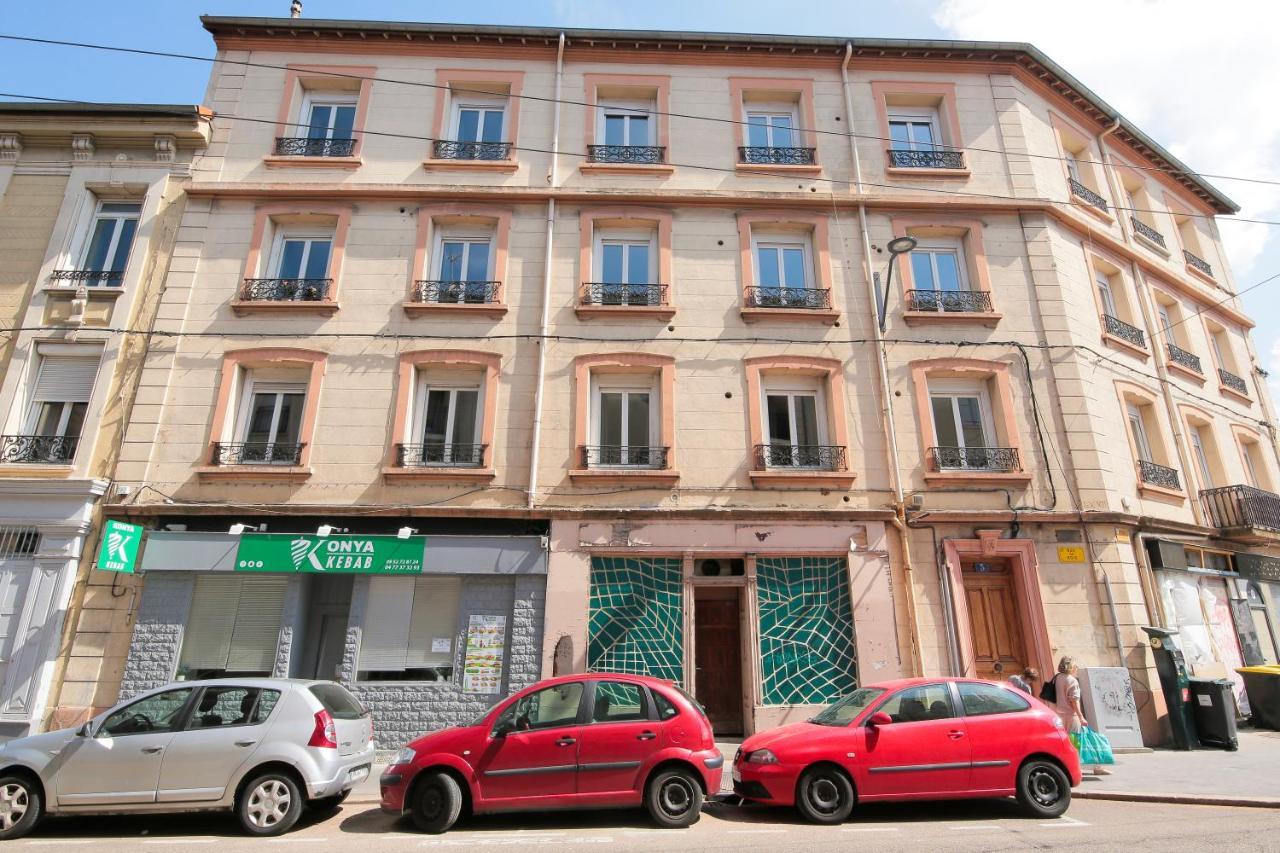 La Montgolfiere, T2 Hypercentre Chic Et Cosy, Wifi Par Sovalfi Apartman Saint-Etienne  Kültér fotó